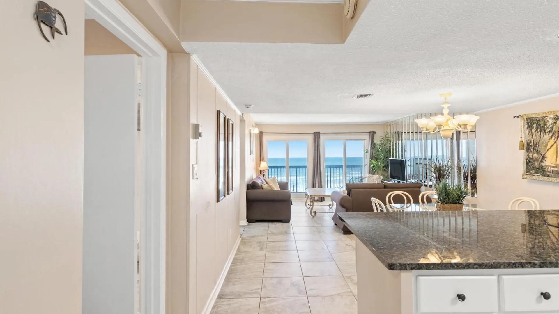 Pinnacle Port, C1-303 Panama City Beach ABD